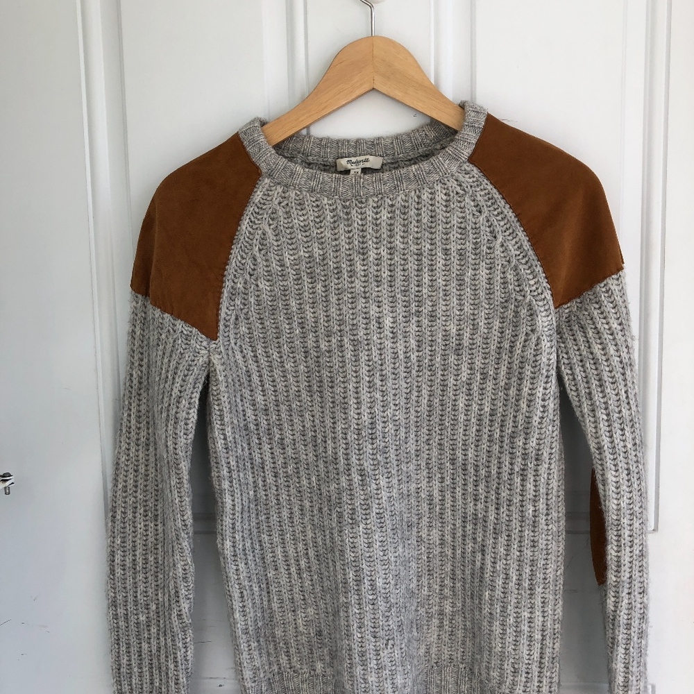 MadeWell Womens XS Long Sleeve Sweater